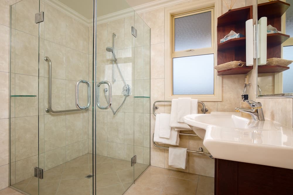 Luxury Double Room, 1 Queen Bed, Garden View
