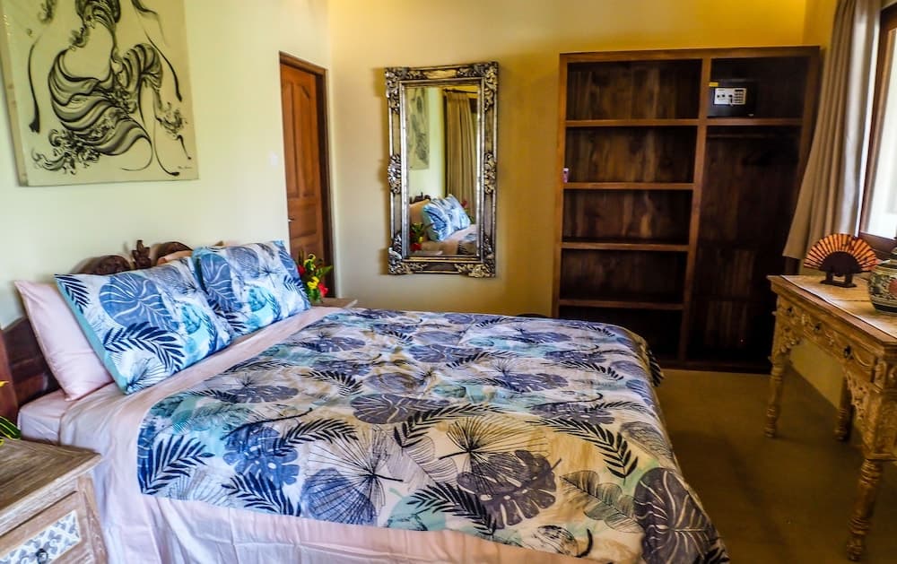 Private Villa Shanti, 3   Bedroom