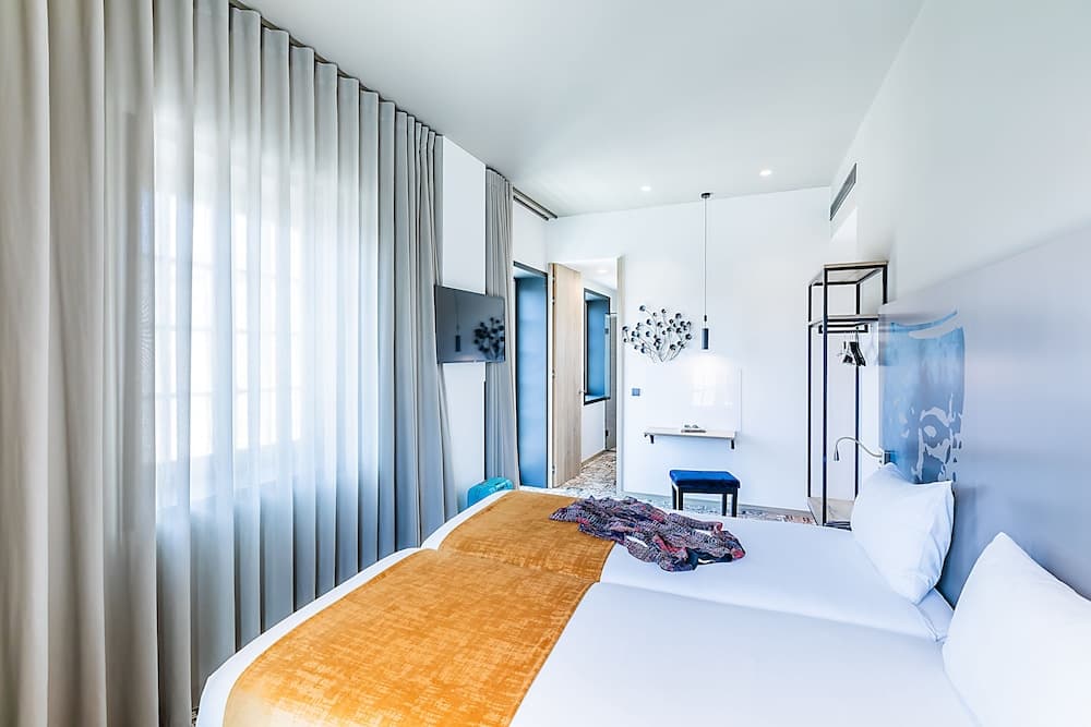 Twin Room, 2 Twin Beds