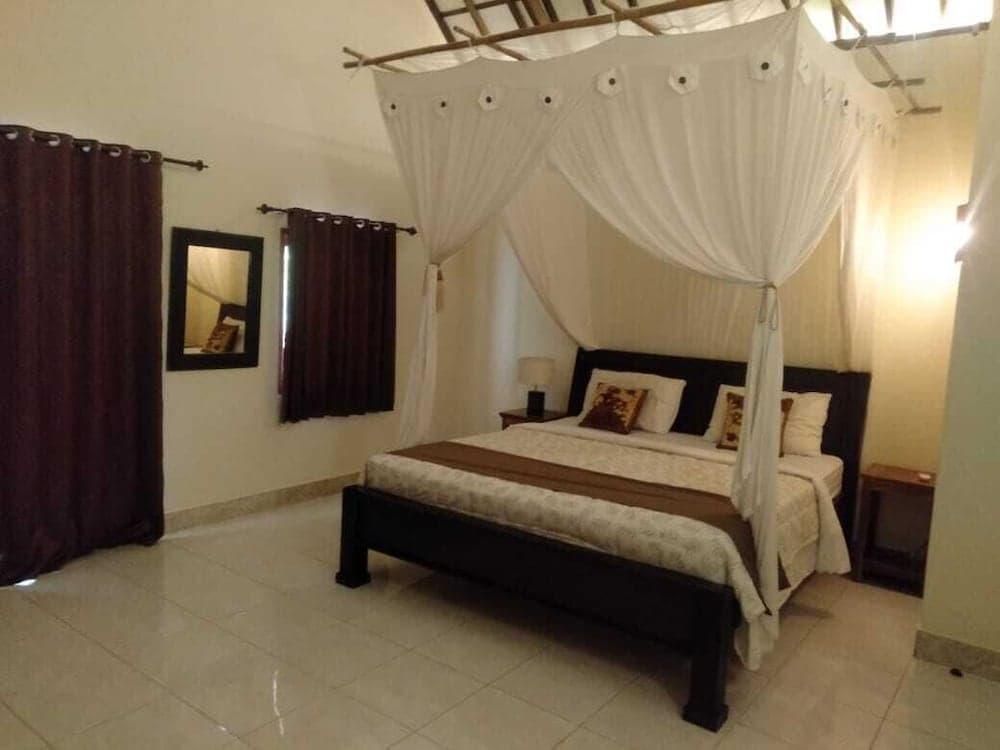 Deluxe Double Room, 1 King Bed, Patio, Garden Area
