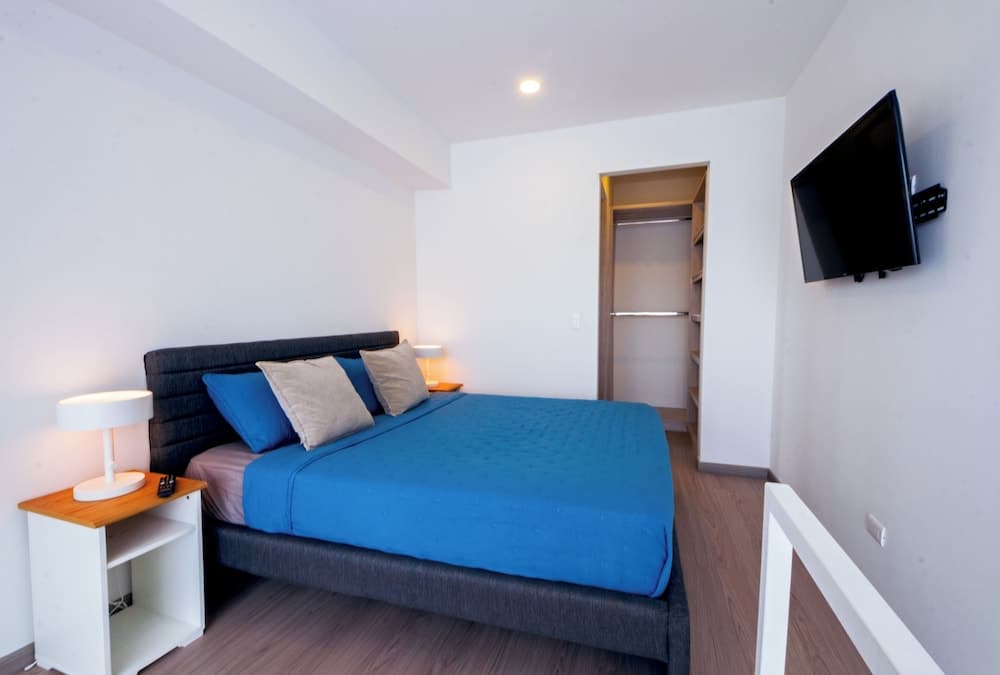 Apartment (BU06J)