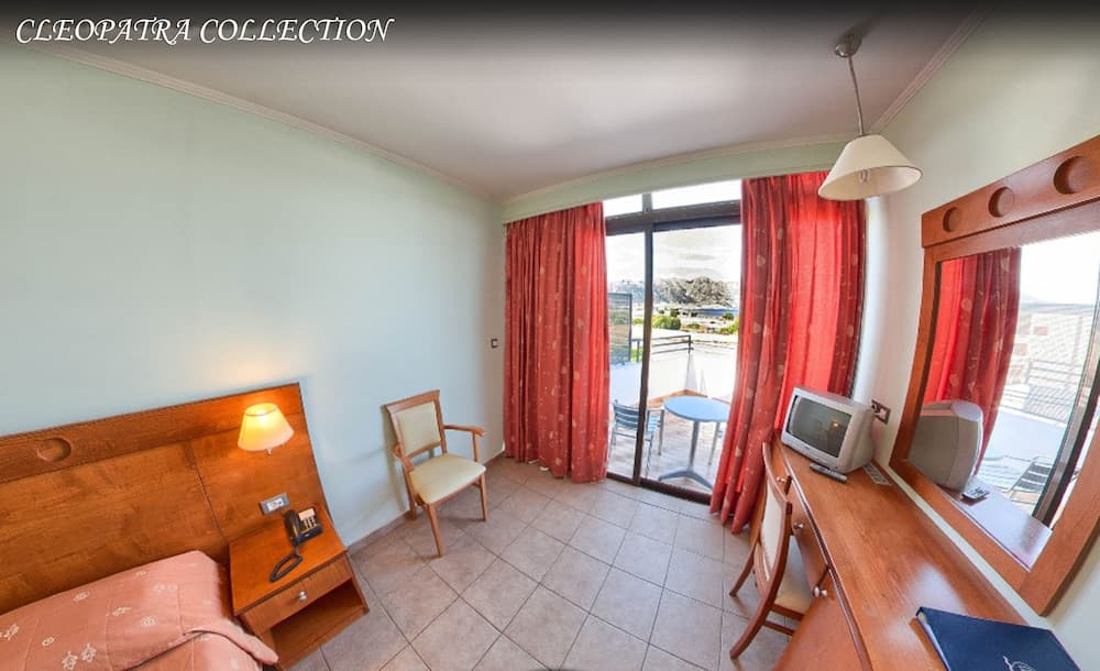 Economy Double or Twin Room, Balcony