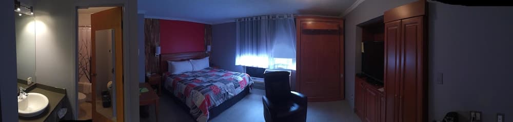 Luxury Loft, Non Smoking, Jetted Tub