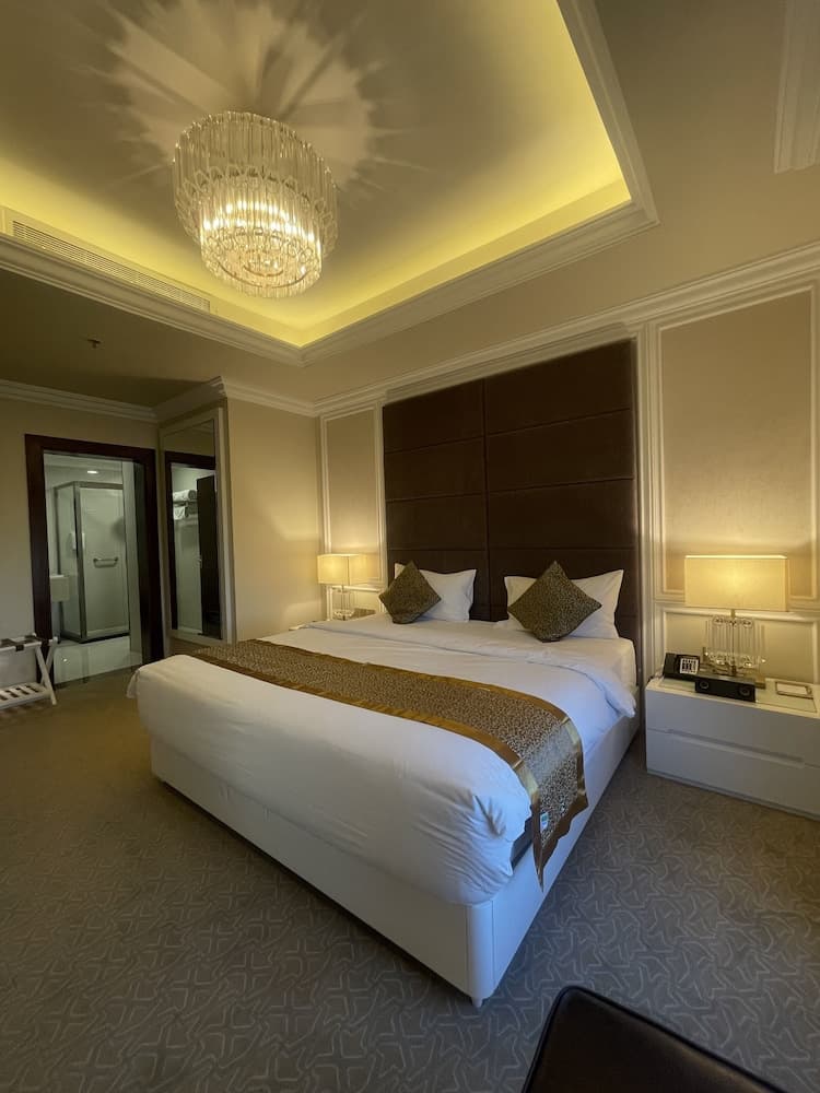 Superior Suite