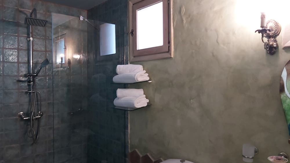 Superior Triple Room, Mountain View