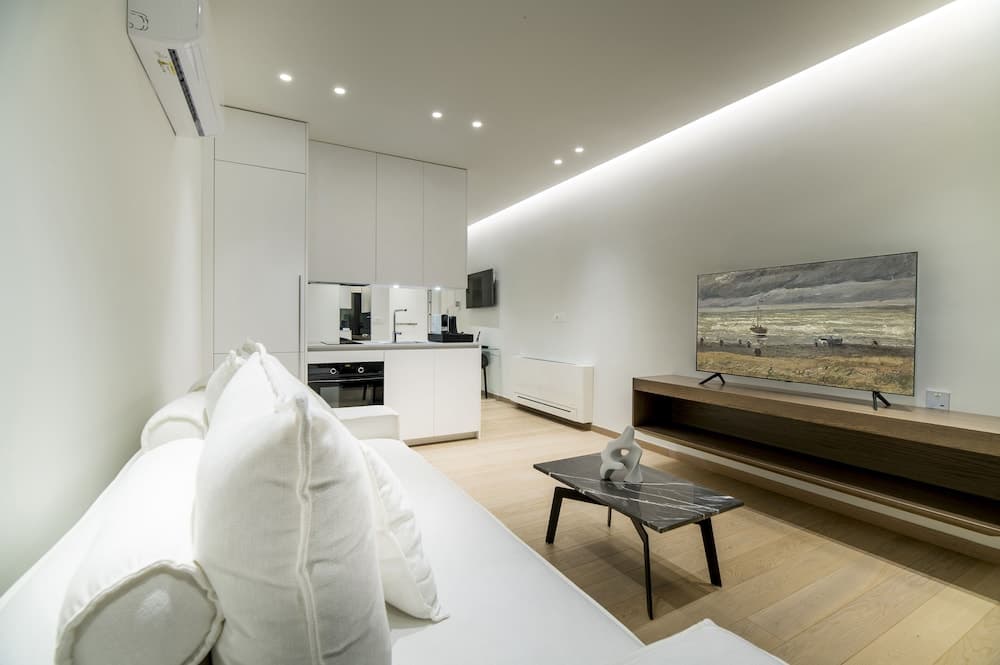 Junior Studio Suite